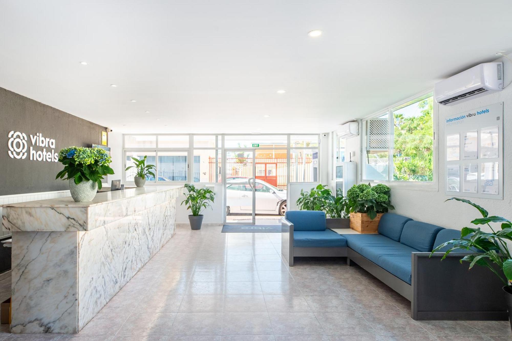 Hotel Apartamentos Vibra Central City - Adults Only Sant Antoni de Portmany Zewnętrze zdjęcie