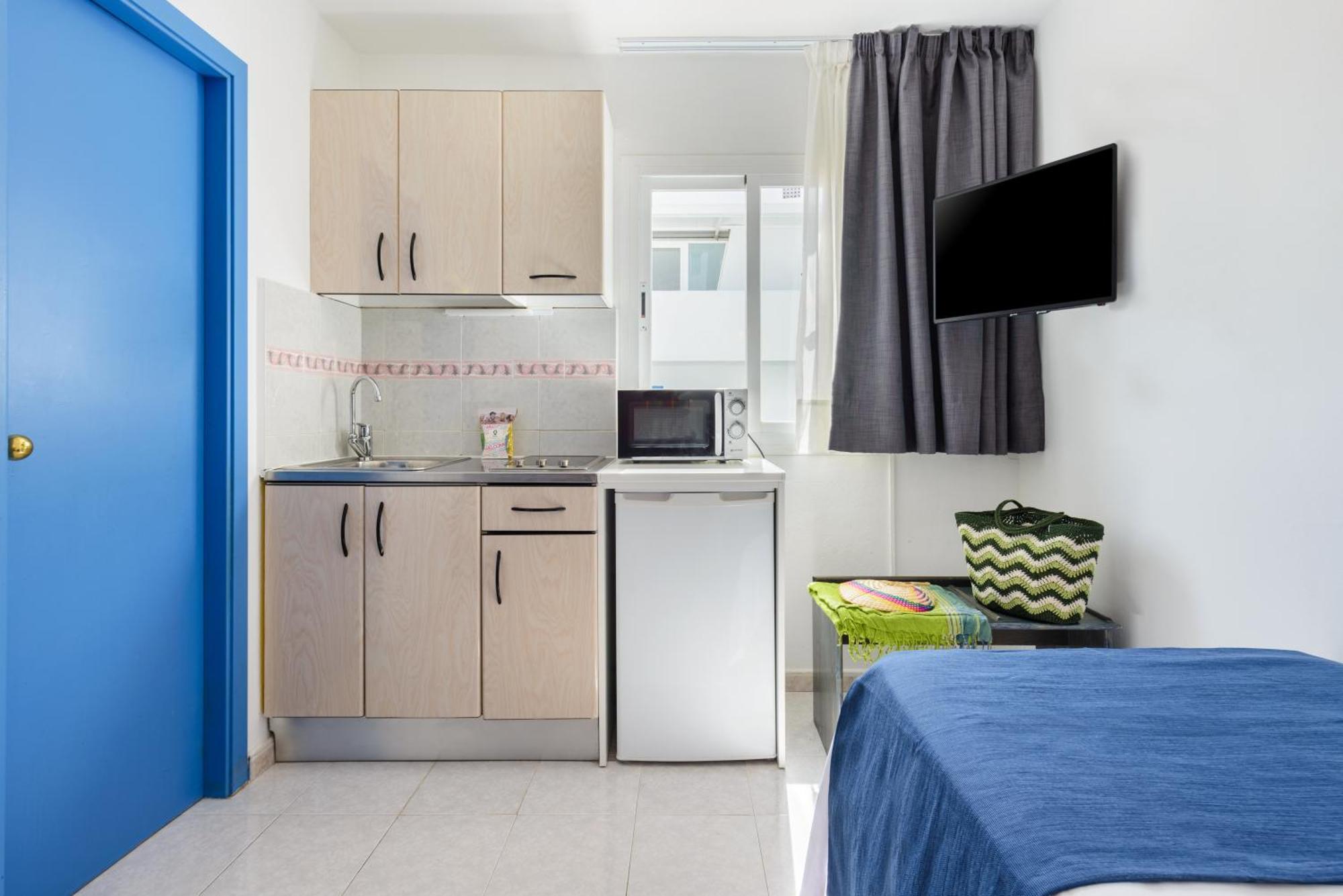 Hotel Apartamentos Vibra Central City - Adults Only Sant Antoni de Portmany Zewnętrze zdjęcie