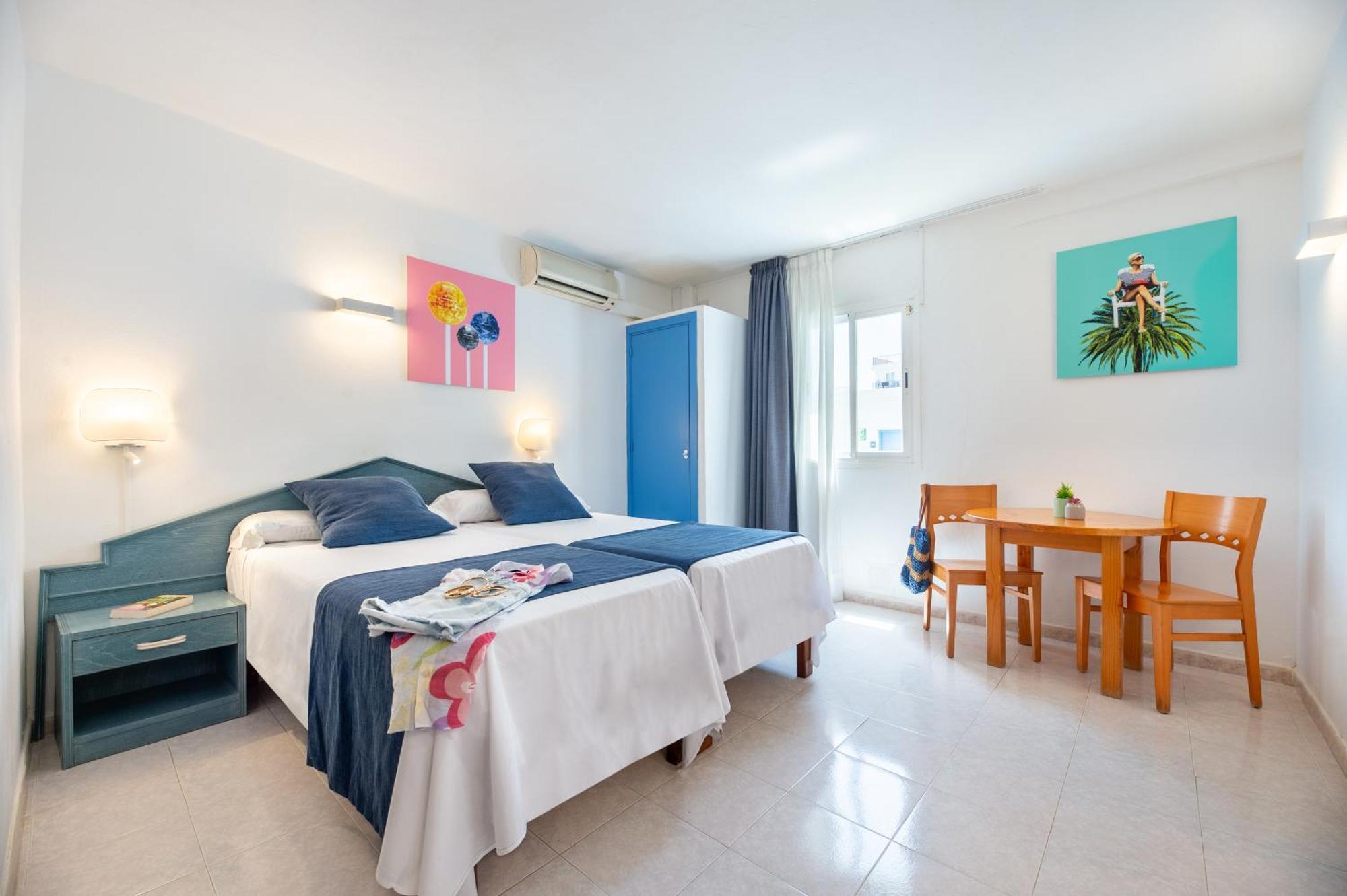 Hotel Apartamentos Vibra Central City - Adults Only Sant Antoni de Portmany Zewnętrze zdjęcie