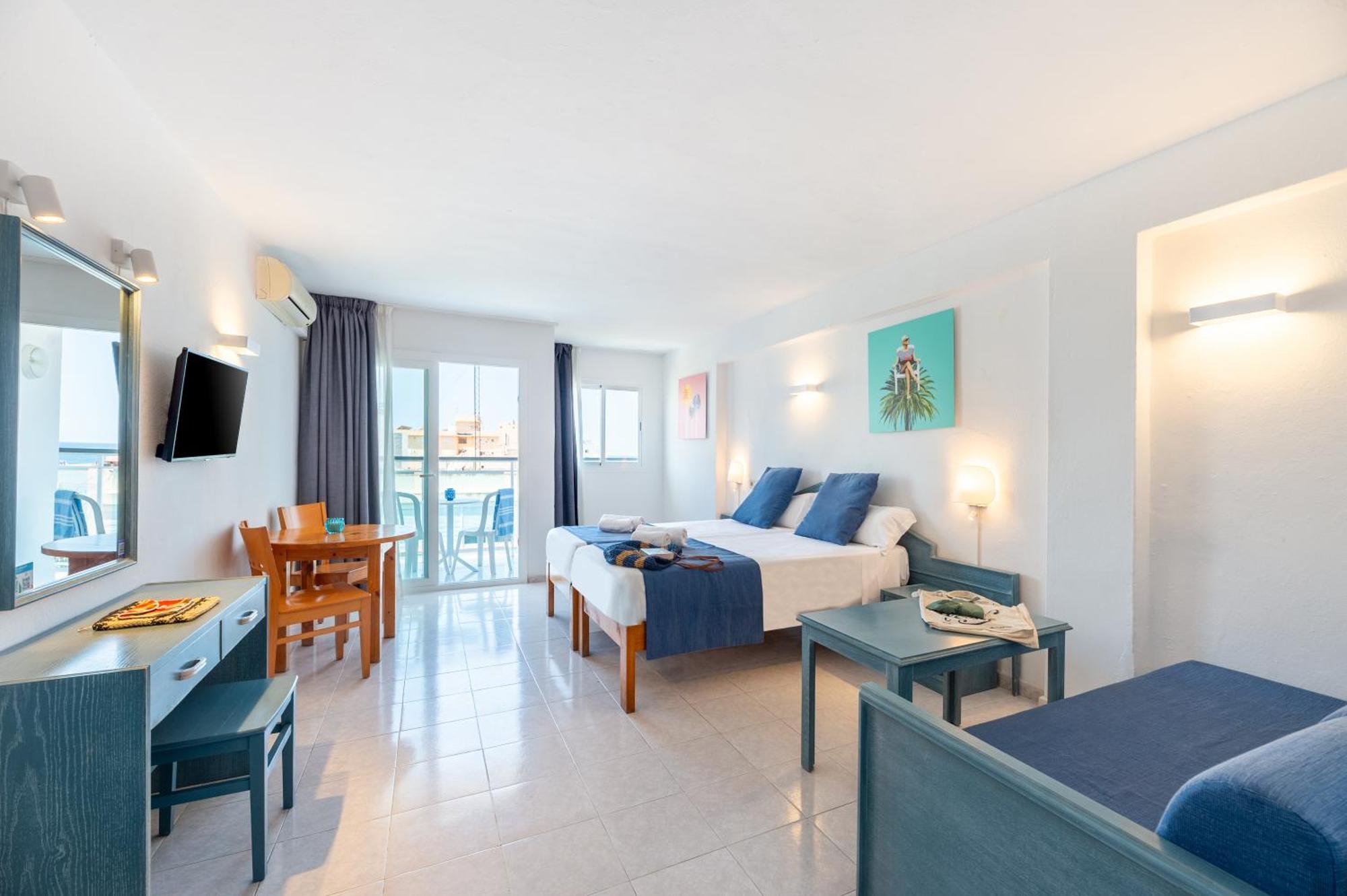 Hotel Apartamentos Vibra Central City - Adults Only Sant Antoni de Portmany Zewnętrze zdjęcie