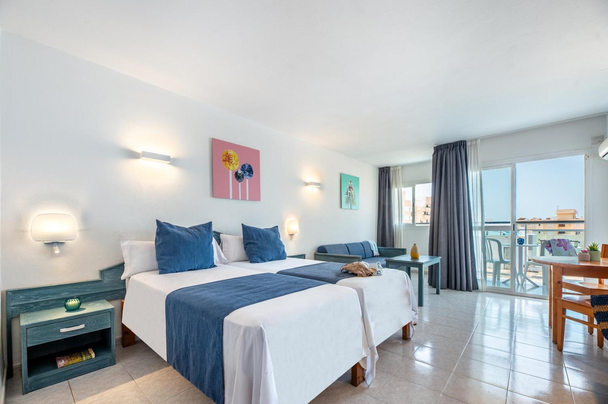 Hotel Apartamentos Vibra Central City - Adults Only Sant Antoni de Portmany Zewnętrze zdjęcie