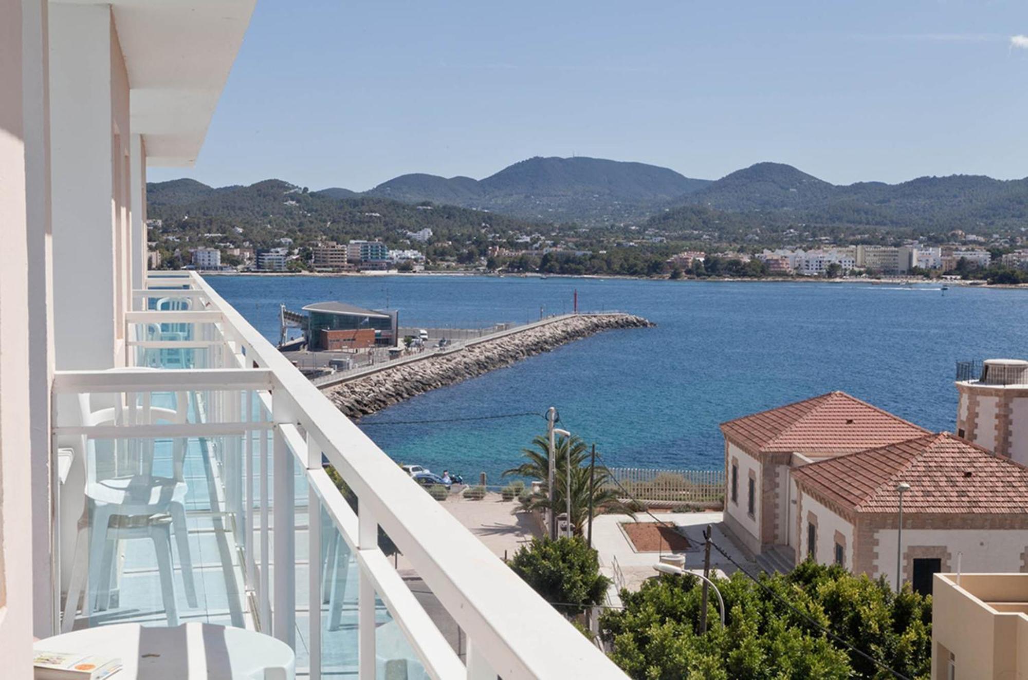 Hotel Apartamentos Vibra Central City - Adults Only Sant Antoni de Portmany Zewnętrze zdjęcie