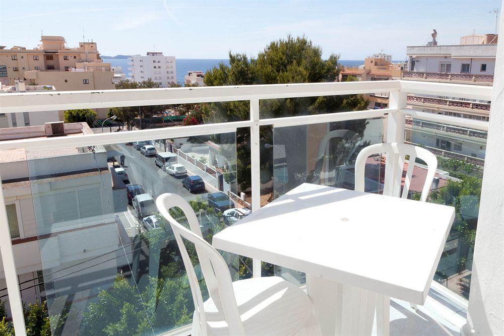 Hotel Apartamentos Vibra Central City - Adults Only Sant Antoni de Portmany Zewnętrze zdjęcie